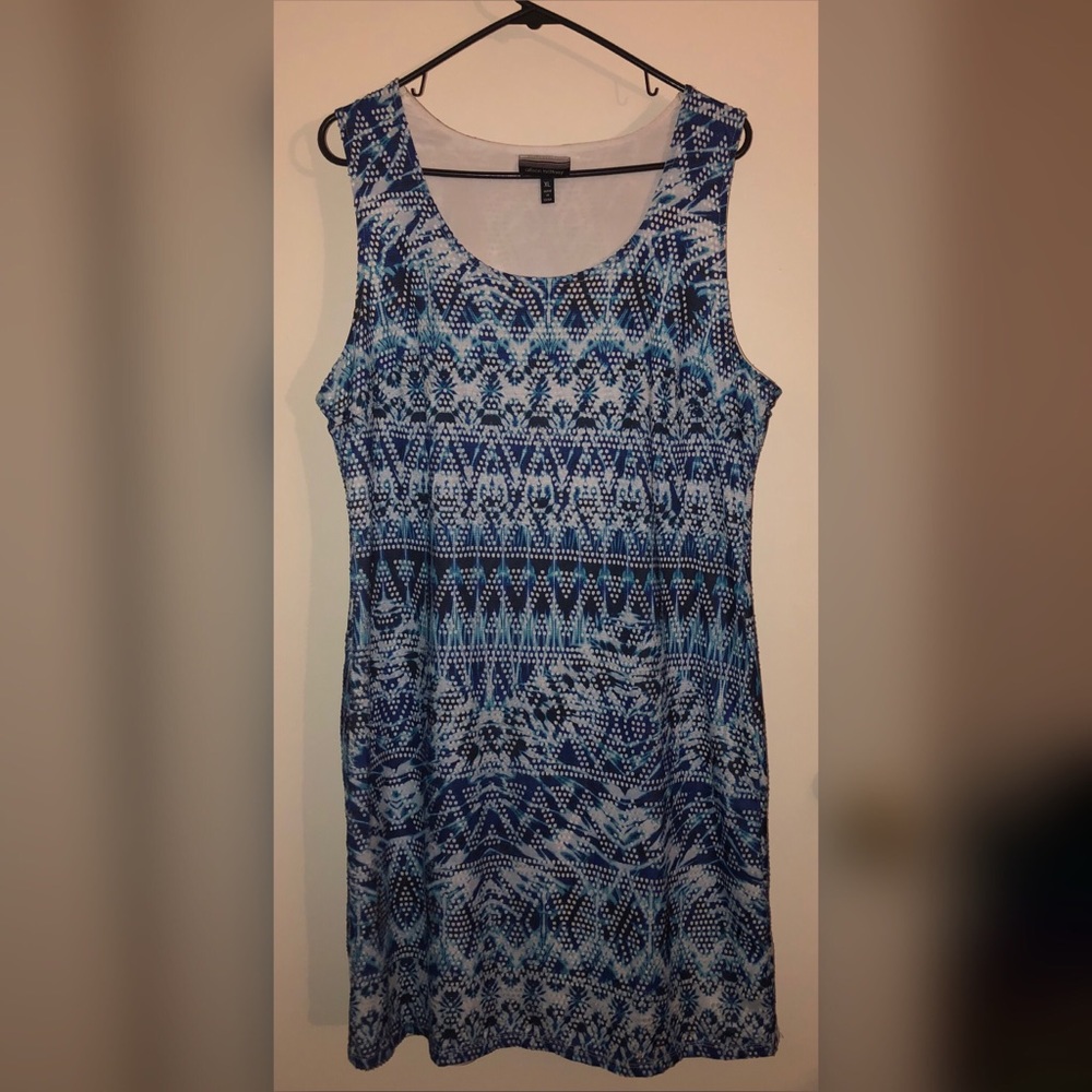 Blue/white patterned dress.